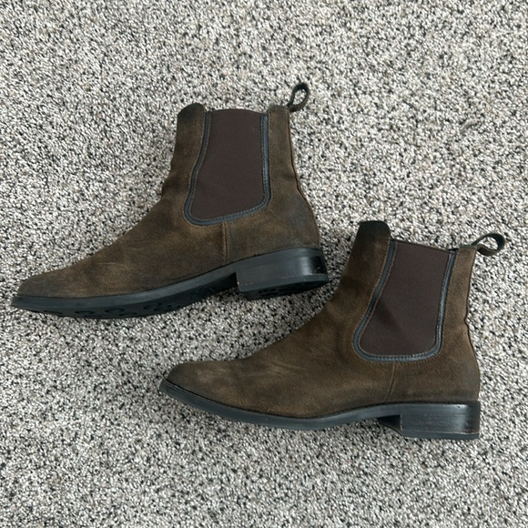 Thursday Boot Co Duchess Women’s Chelsea Boots - Picture 3 of 7